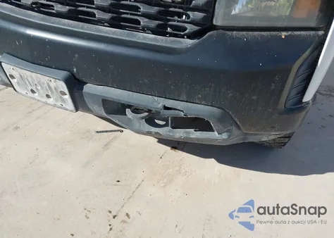 2021 Chevrolet Silverado 1500 4Wd Standard Bed Wt z USA, uszkodzony, nr VIN 1GCRYAEFXMZ202378